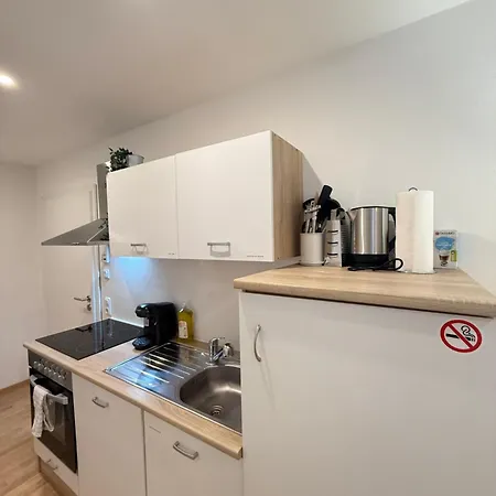 Lägenhet Kleines Glueck - Waschmaschine, Sbahn, Regendusche, Fussbodenheizung *